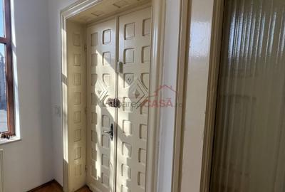 Apartament cu 3 camere decomandat în Calea Călărașilor - 18