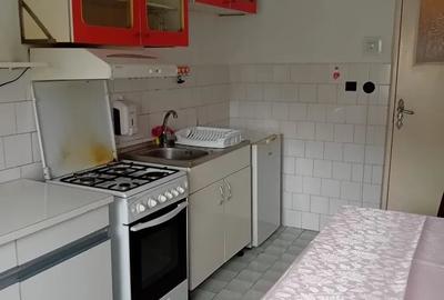 Apartament de 3 camere ( Et 1-Centrala Proprie )-Tractorul - 6