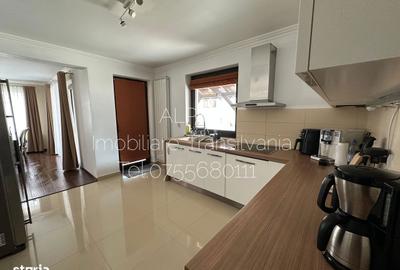 Casă cu 5 camere cu Teren 1000 Mp în Central - 8