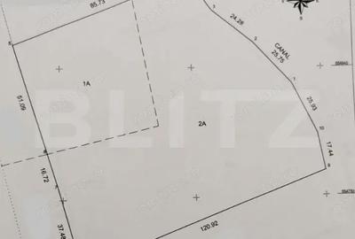 Teren de 11500 mp, în Bobota - 1