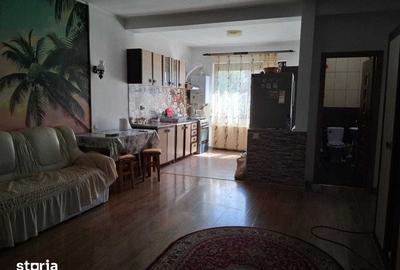 Casă cu 3 camere cu Teren 120 Mp în Domnești