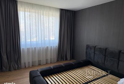 Apartament cu 4 camere decomandat în Iris