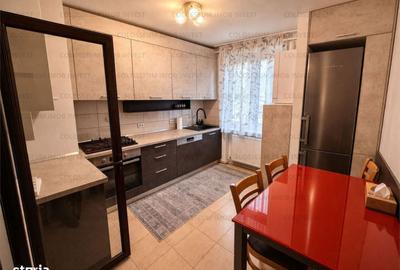 Apartament cu 4 camere decomandat în Centrul Civic