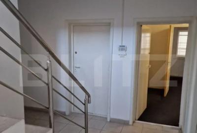 Casă cu 6 camere cu Teren 900 Mp în Girocului - 3