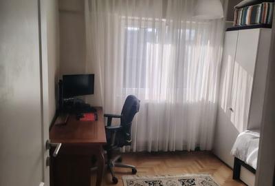Apartament cu 4 camere decomandat în Ultracentral - 19