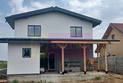 Sabareni, casa p+1E+m, 5 camere, 3 bai, terasa acoper... Sabareni, casa p+1E+m, 5 camere, 3 bai, terasa acoper... - 5