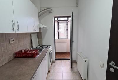 Garsonieră decomandată în Sebastian - 4