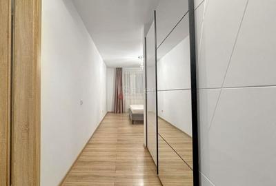 Apartament cu 3 camere decomandat, mobilat în Tractorul - 4