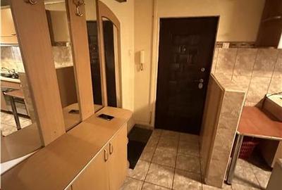 Apartament cu 2 camere semidecomandat în Aradului - 2