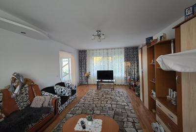 CASĂ P+E+M, 2340 mp teren - VALEA MĂRULUI - 3