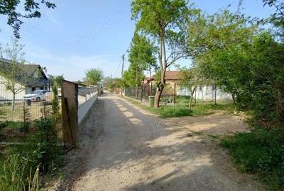 Teren de 2200 mp, în Olteni - 6