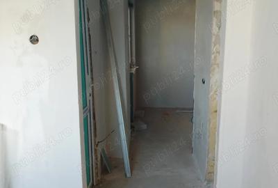 Vind apartament 3 camere - 3