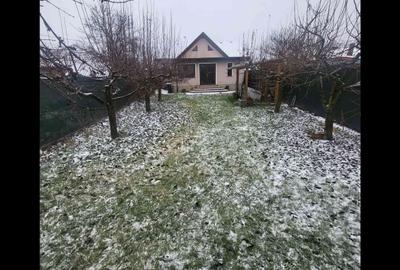 Casă cu 4 camere cu Teren 510 Mp în Șerbănești - 9