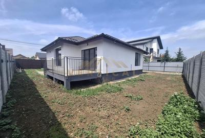 Casă cu 2 camere cu Teren 380 Mp în Berceni - 2
