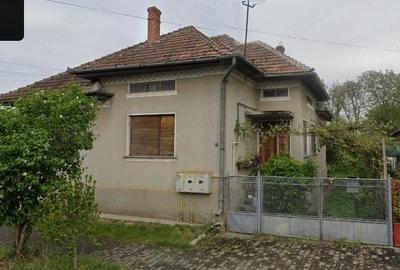 Casa de locuit in Ludus Jud. Mures, str. Policlinicii, pozitie centrala, 176 mp. - 1
