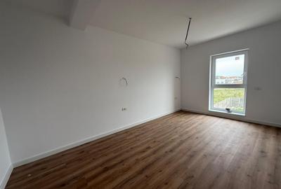 Duplex cu 5 camere cu Canalizare în Moșnița Nouă - 18
