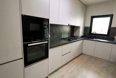 Apartament cu 2 camere, mobilat în Dâmbu Pietros - 4