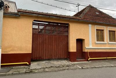 Casă cu 4 camere în Central - 10