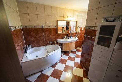 Casa 8 camere, 326 mp utili, teren 600 mp - cartier Rovine-Lapus Arges - 18