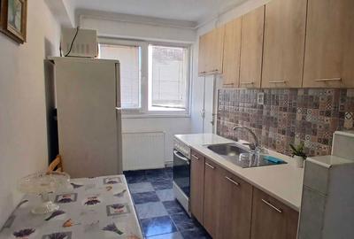 Apartament cu 2 camere decomandat în 7 Noiembrie - 5