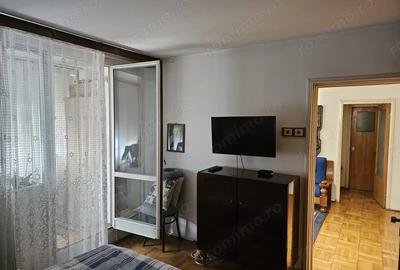 Dr.Taberei - V.Argesului - 4 4 - decomandat, reabilitat, boxa, parchet stejar, 125000 - 7