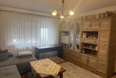 Apartament cu 2 camere semidecomandat în Micro 16 - 6