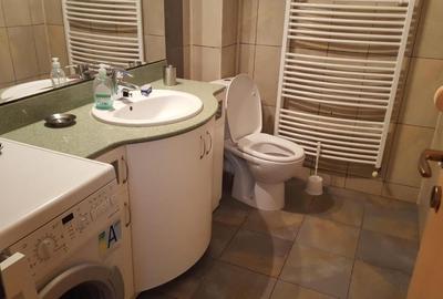 Vila  5 camere  , in Ploiesti, zona 8 Martie. - 23