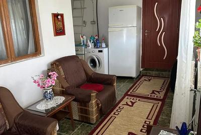 Casă cu 3 camere cu Teren 1300 Mp în Pecineaga - 1