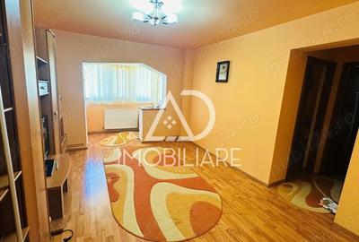 Apartament cu 3 camere semidecomandat în 9 Mai - 7