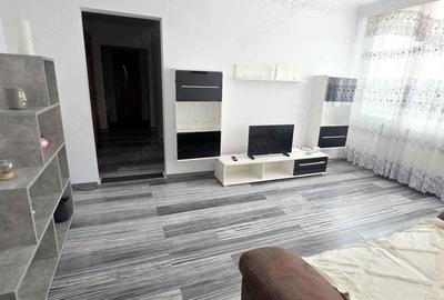 Apartament cu 2 camere semidecomandat în Micro 16 - 8