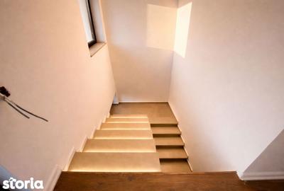 Casă cu 5 camere cu Teren 600 Mp în Tomești - 4