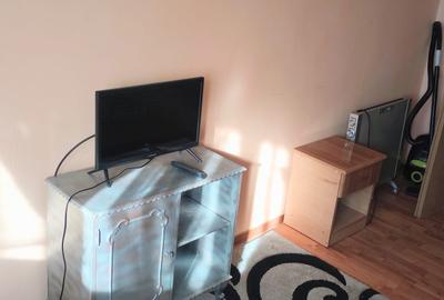 Garsonieră decomandată în Țiglina 1 - 4