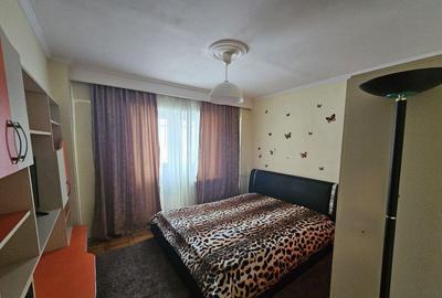 Apartament cu 2 camere decomandat în Frații Golești - 6