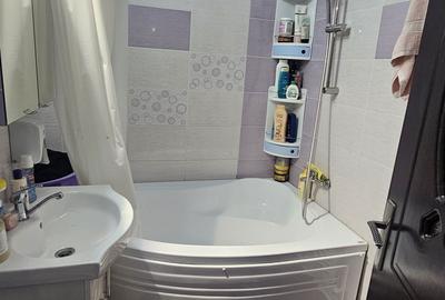 Apartament cu 3 camere decomandat în Prundu - 3