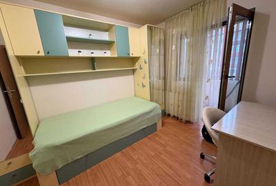 Apartament cu 3 camere semidecomandat în Girocului - 5