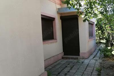 Casă cu 3 camere cu Teren 296 Mp în Giulești - 10