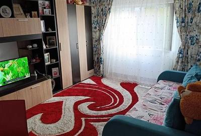 Tomesti - 3 camere decomandat - etajul 2 - 1