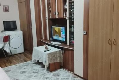 Apartament cu 2 camere decomandat în Buziașului - 3
