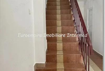 De inchiriat vila cu 7 camere, zona Mamaia Nord - 5
