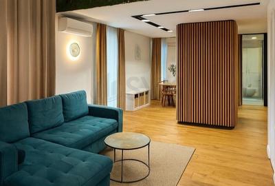 Apartament cu 5 camere semidecomandat, mobilat în Aviației