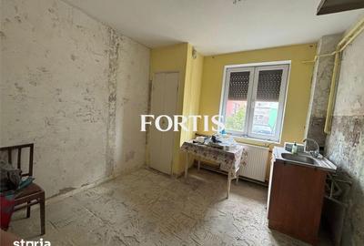 Apartament cu 3 camere decomandat în Nord