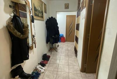 2 DECOMANDATE etajul 3 cu centrala, renovat partial, boxa, Energiei - 8