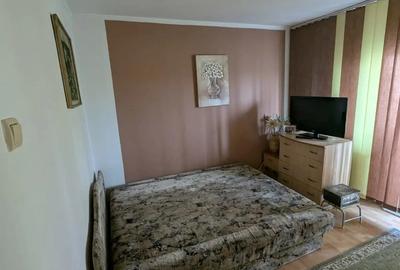 3 camere spa?ios, decomandat Etaj 2, Calara?i IV -79.900 negociabil - 4