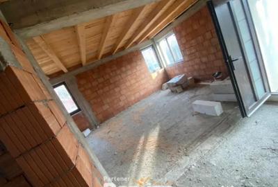 Casă cu 7 camere cu Teren 500 Mp în Ciritei - 1