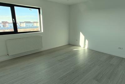 Casa tip duplex - 3 camere - 2 bai - 2
