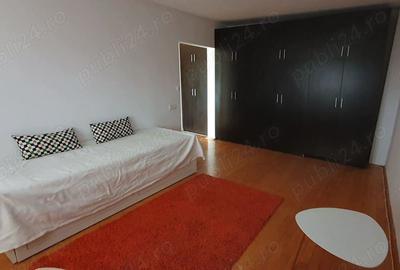 Garsonieră decomandată în Central - 5