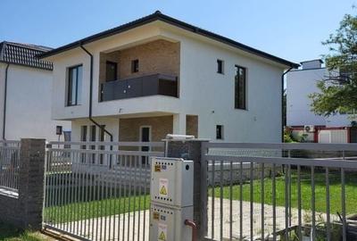 Casă individuală cu 5 camere în Crevedia