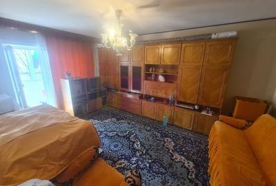 Apartament cu 3 camere de vanzare in Sinaia - 3