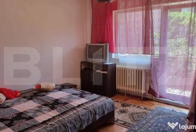 Apartament cu 3 camere decomandat în Carpați 2