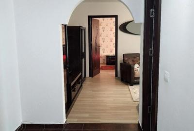 Apartament cu 2 camere semidecomandat în Tudor Vladimirescu - 1